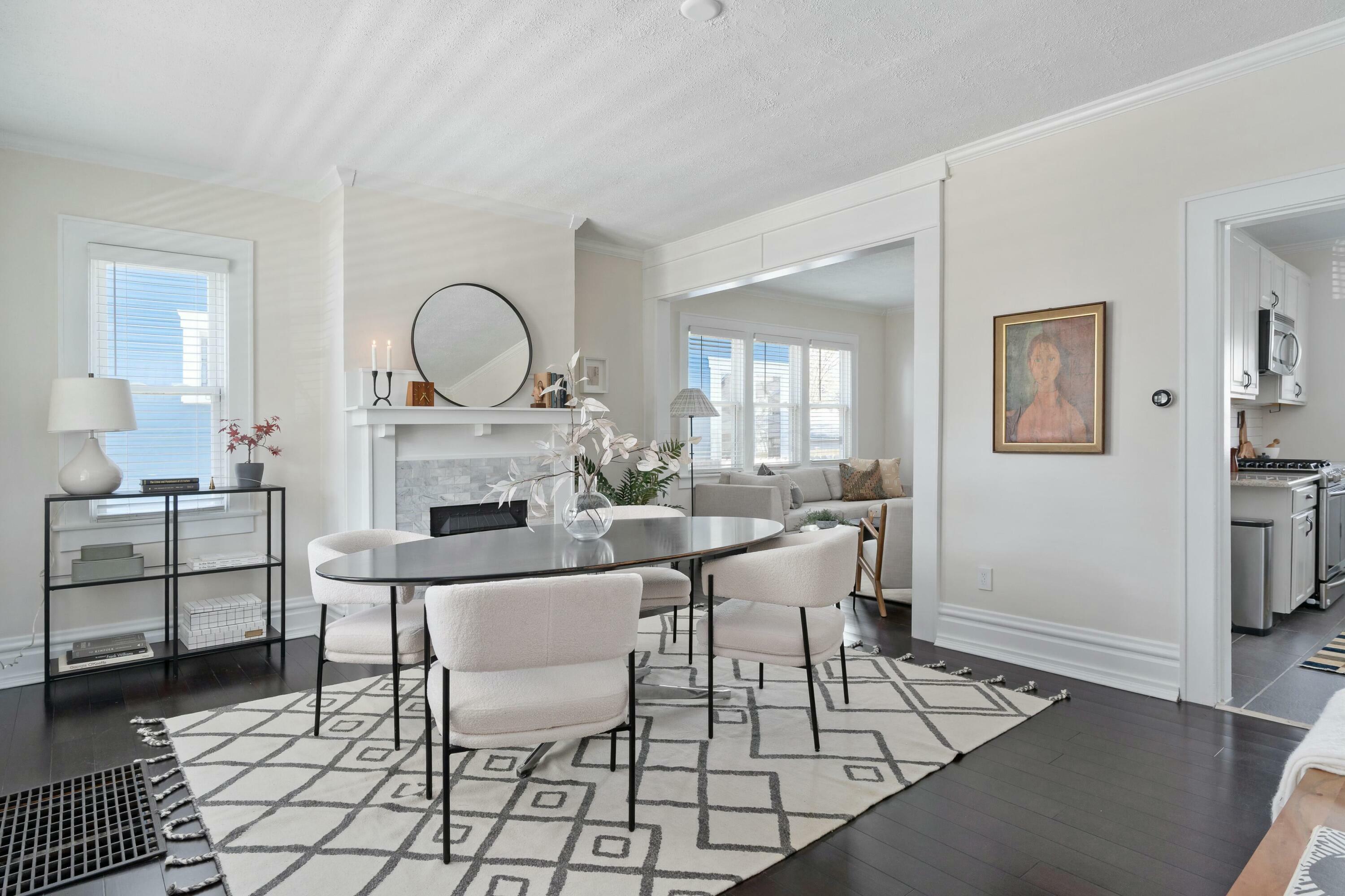 Property Photo: 264 E Gates Street OH 43206