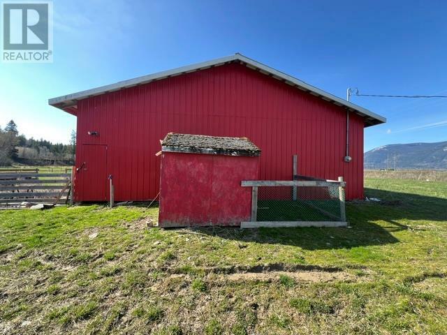 2802 Lower Wynndel Road  Wynndel BC V0B 1G8 photo