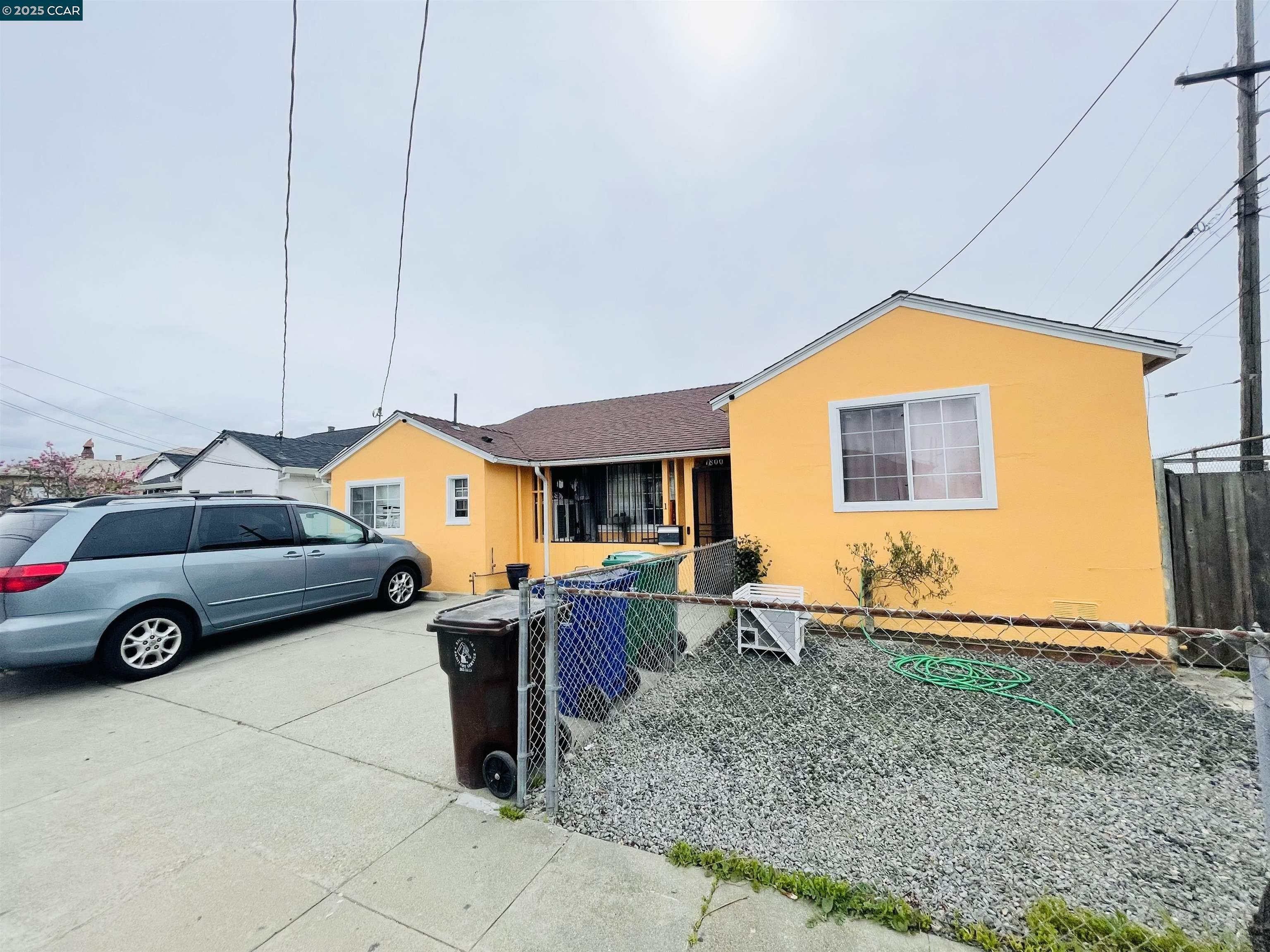 Property Photo: 1800 Esmond Ave CA 94801