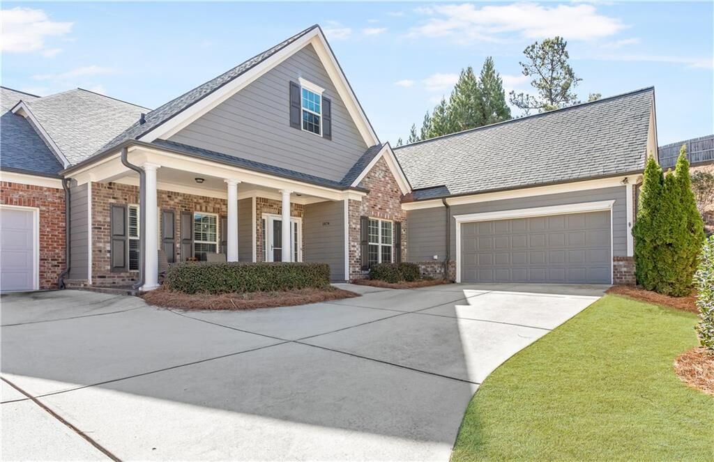 Property Photo:  1874 Manor View Circle NW 4  GA 30101 