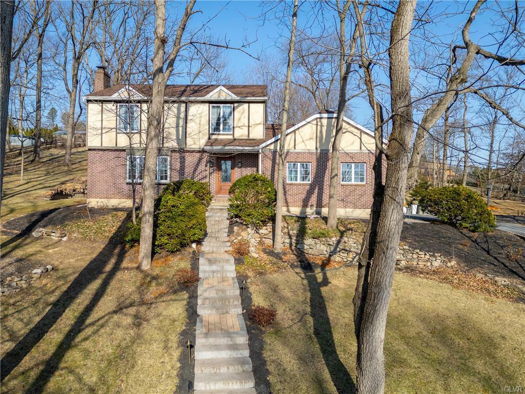 3125 Woodlane Avenue  North Whitehall Twp PA 18069 photo