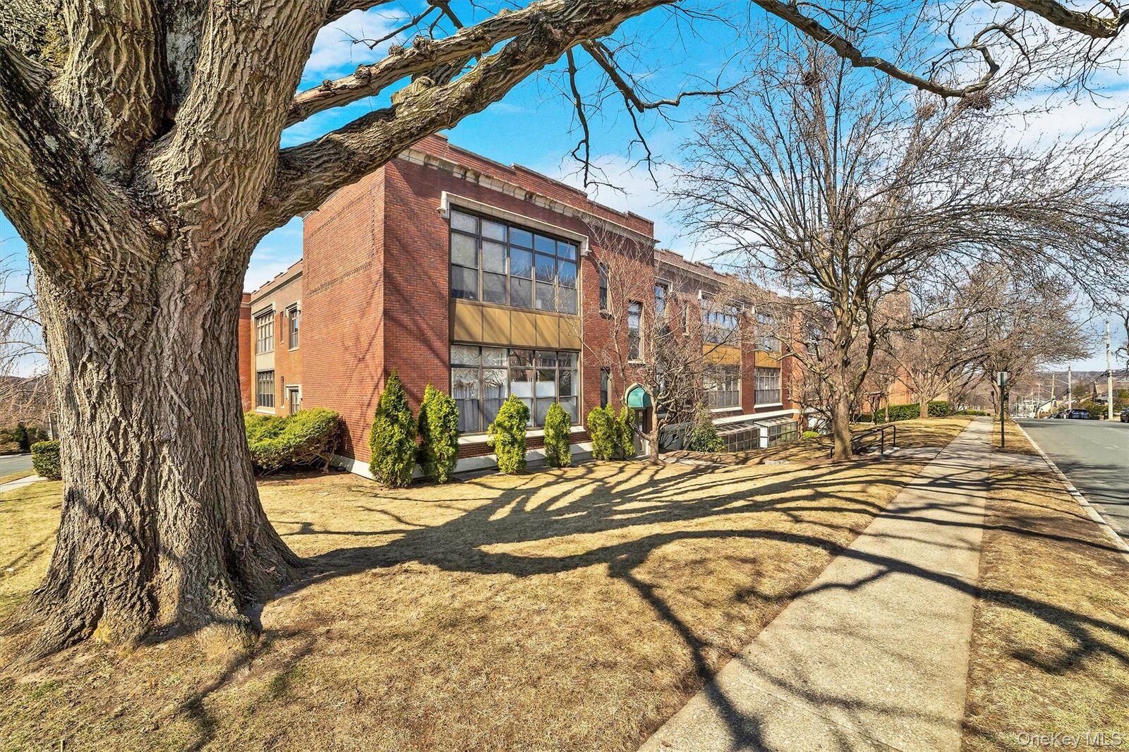 Property Photo:  85 McKinley Avenue A1-5  NY 10606 