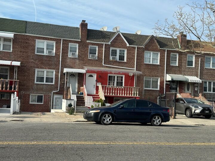 225-23 Murdock Avenue  Queens Village NY 11429 photo
