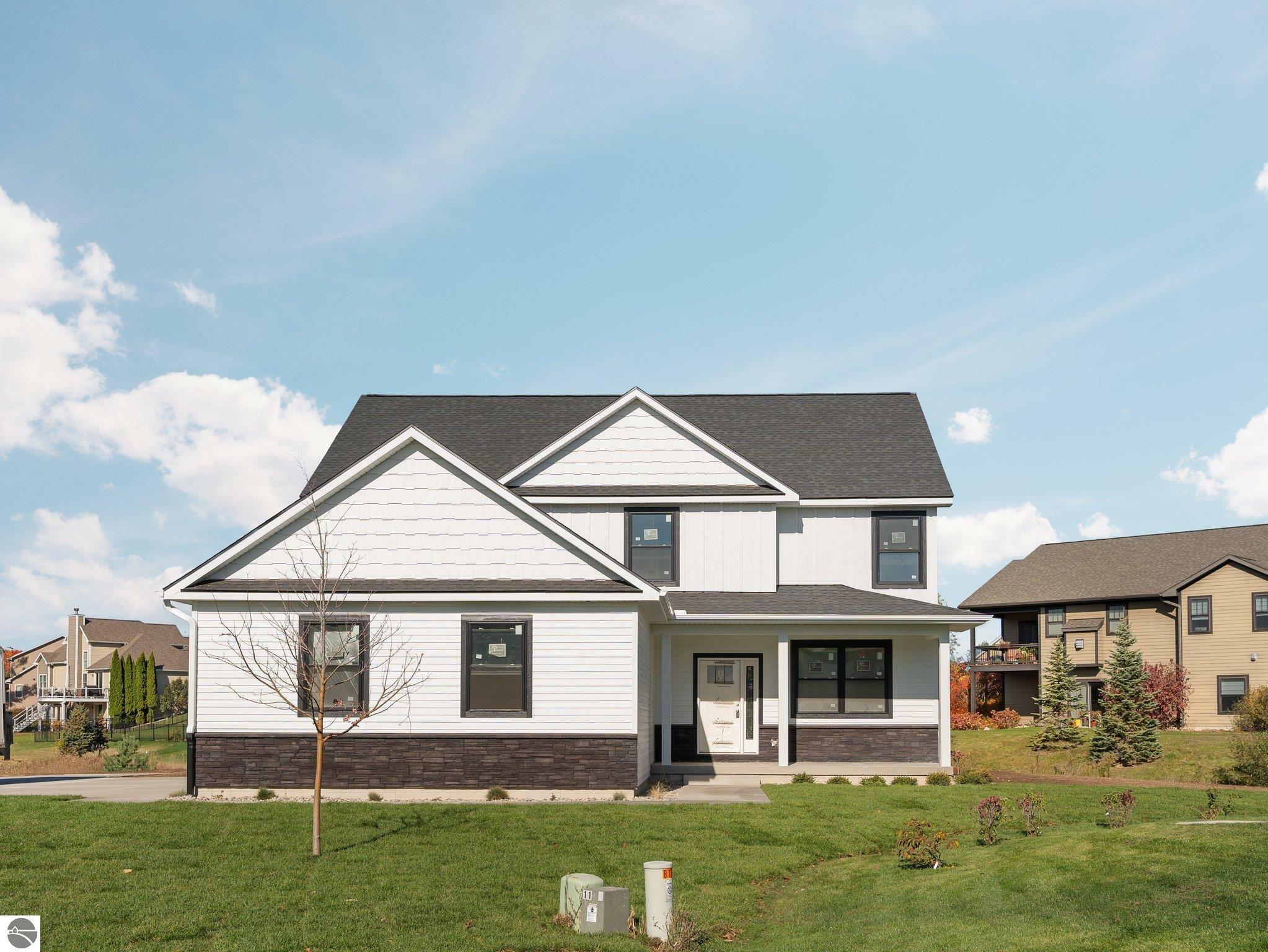 872 Vienna Way  Traverse City MI 49696 photo