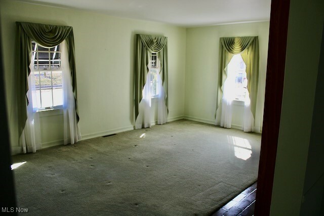 Property Photo: 2219 Hazel Avenue OH 43701