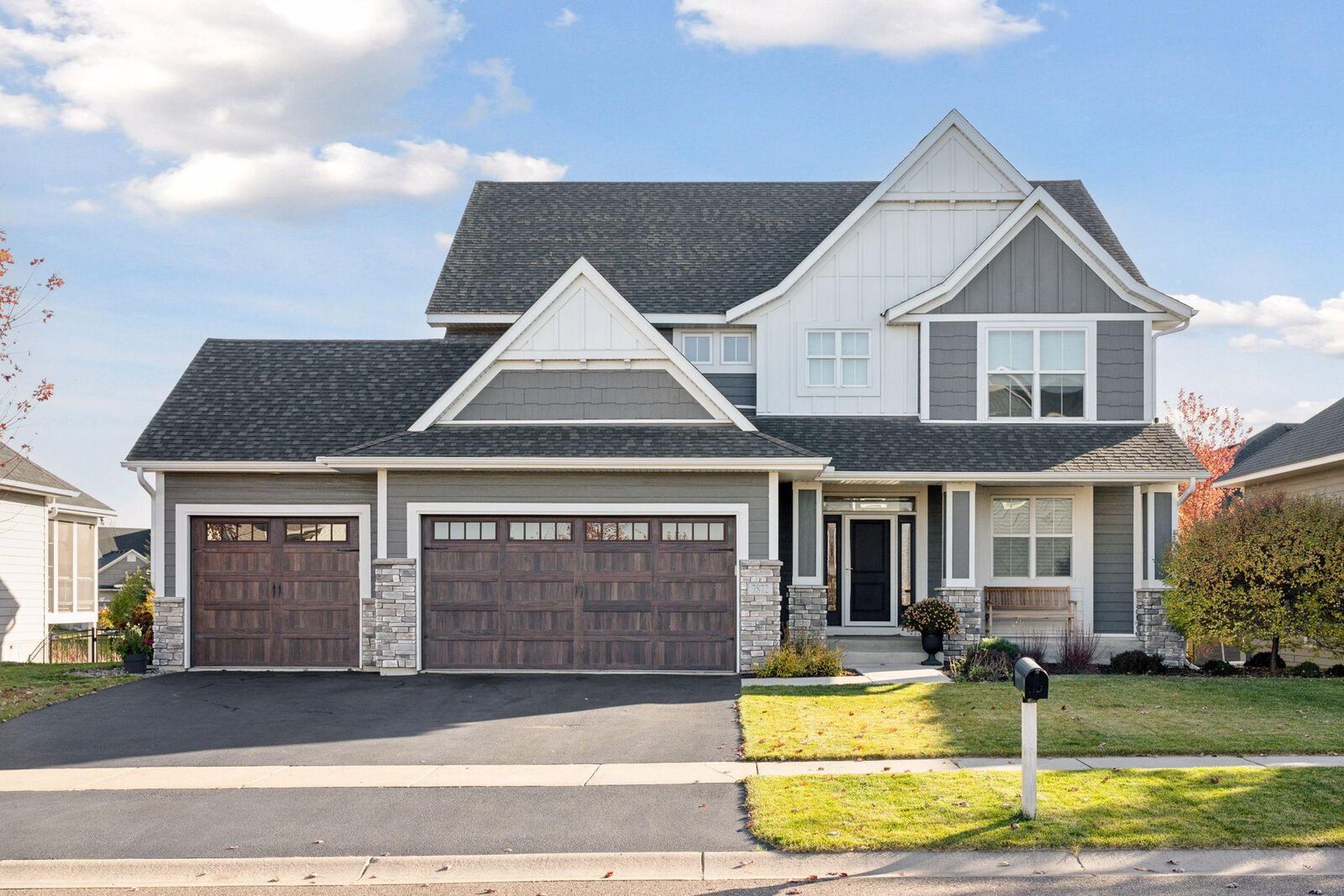 Property Photo:  7872 Shadyview Lane N  MN 55311 