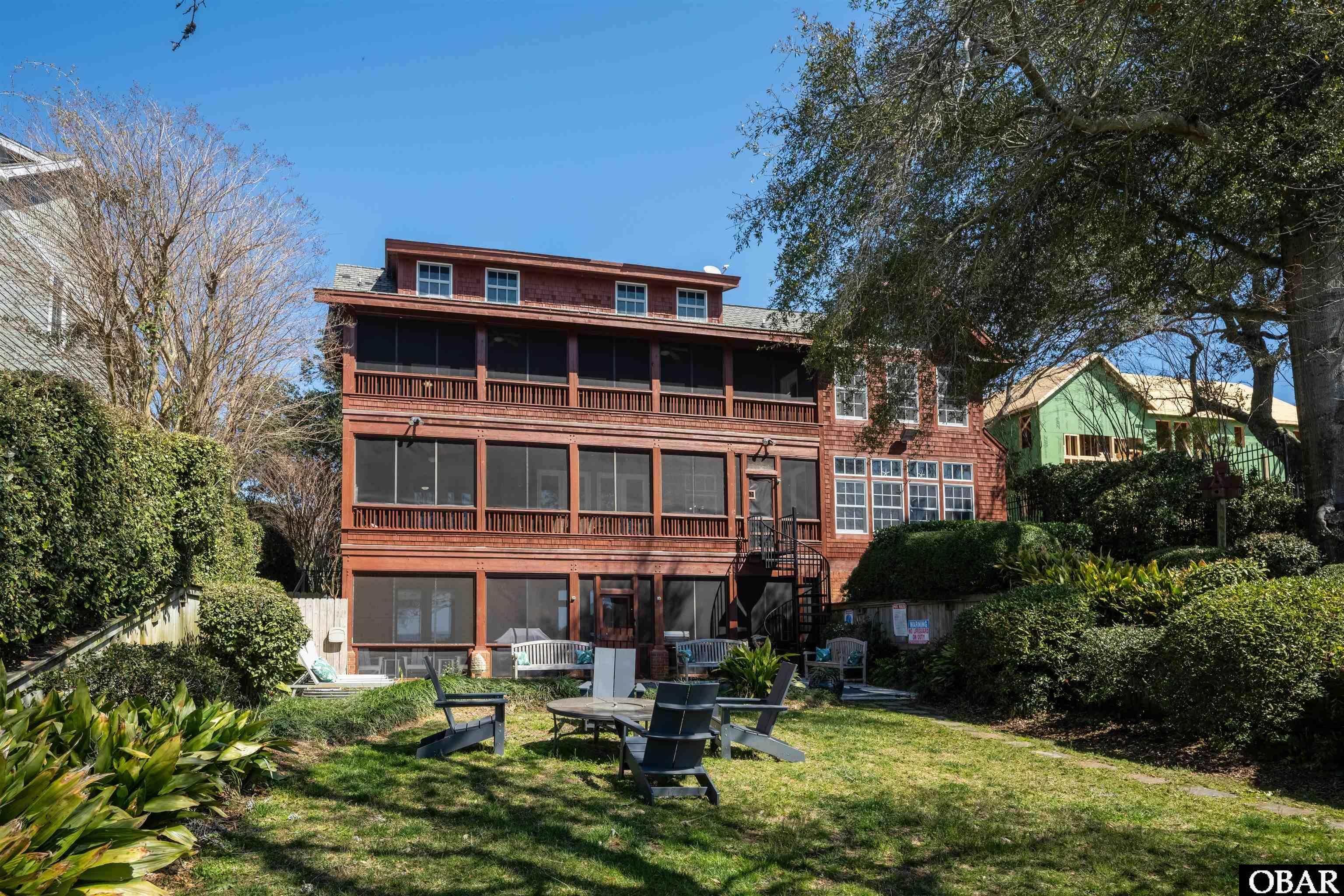 Property Photo: 207 Harbour Bay Drive NC 27949