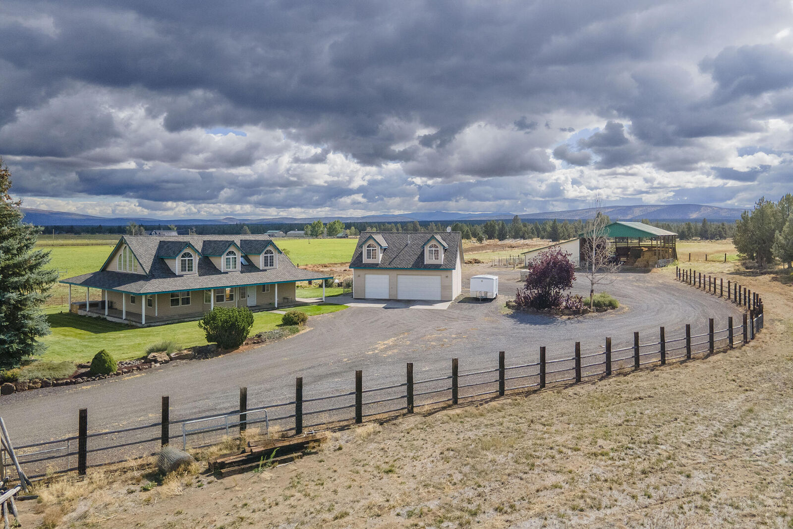 Property Photo:  24585 Dodds Road  OR 97701 