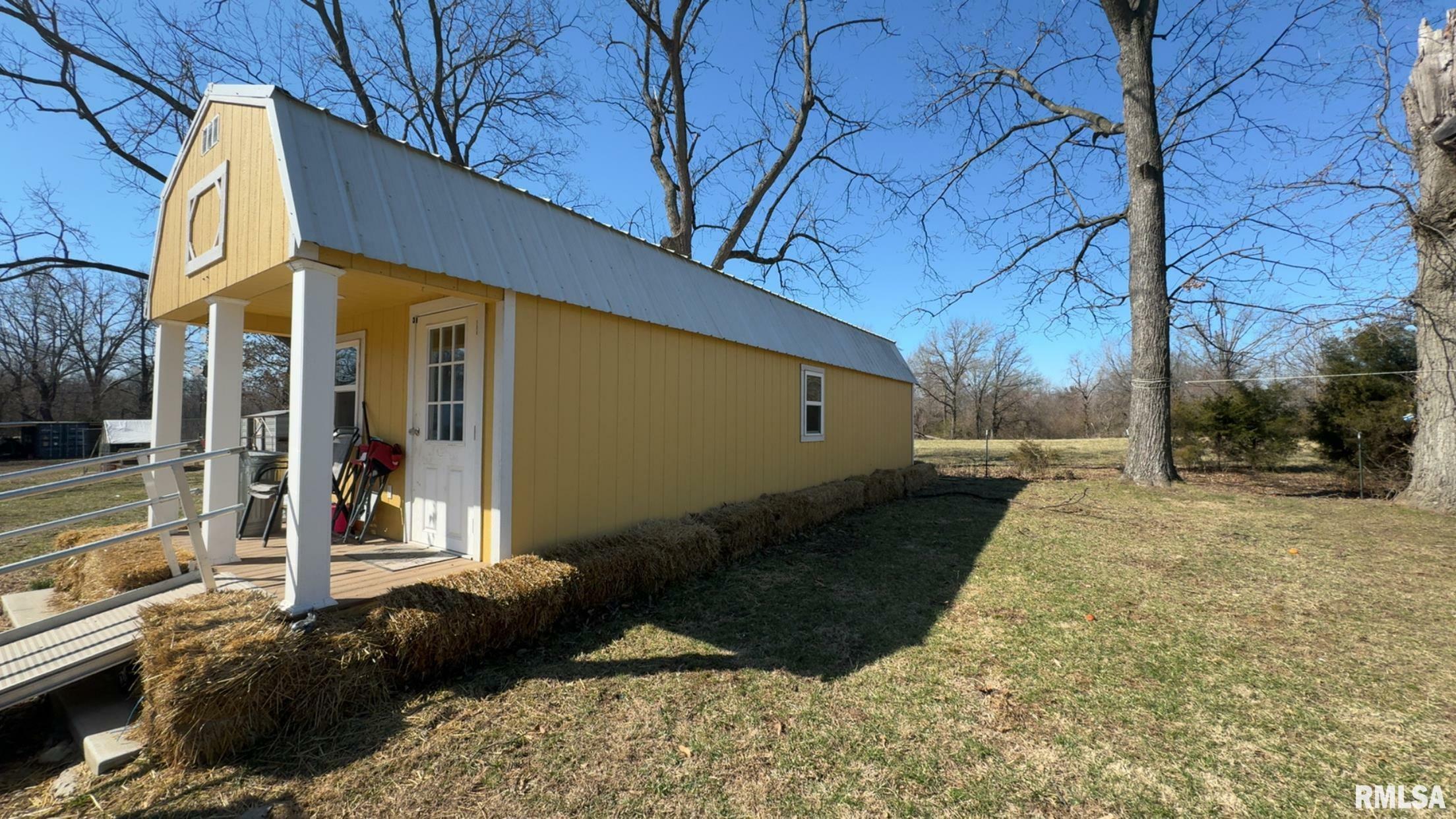 Property Photo: 10555 Stotlar Road IL 62948