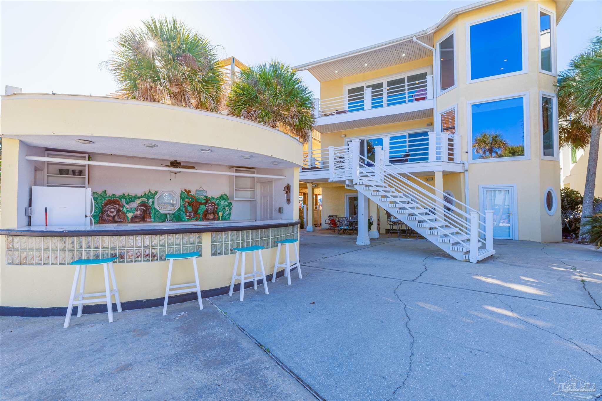 Property Photo: 7332 Grand Navarre Blvd FL 32566