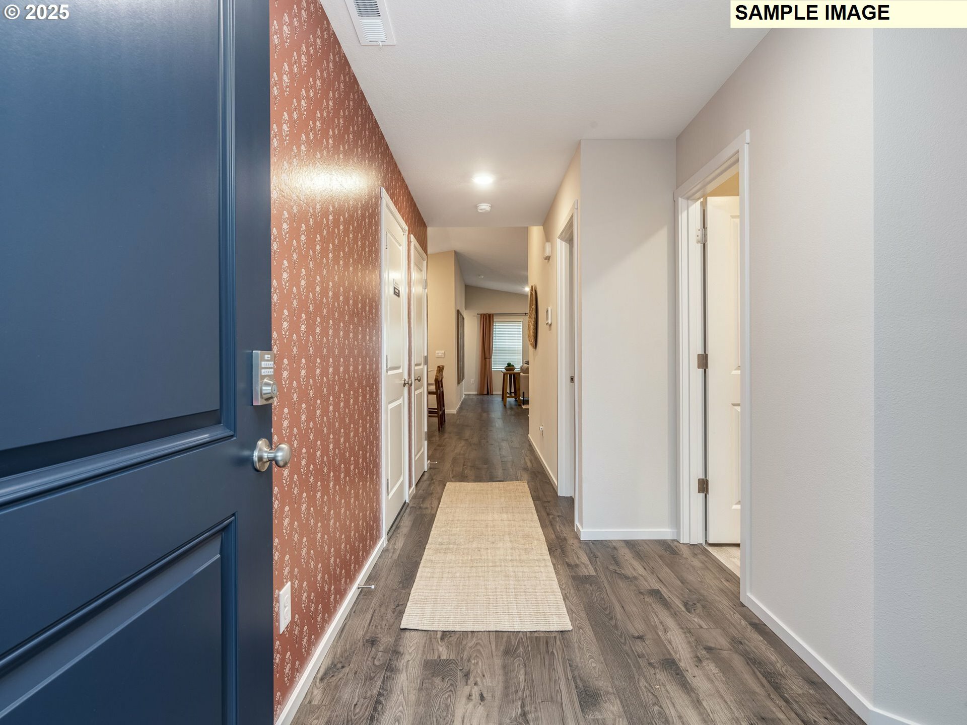 Property Photo: 2112 NE 3rd Ave WA 98604