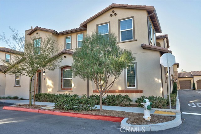 Property Photo: 45127 Via Vela CA 92592