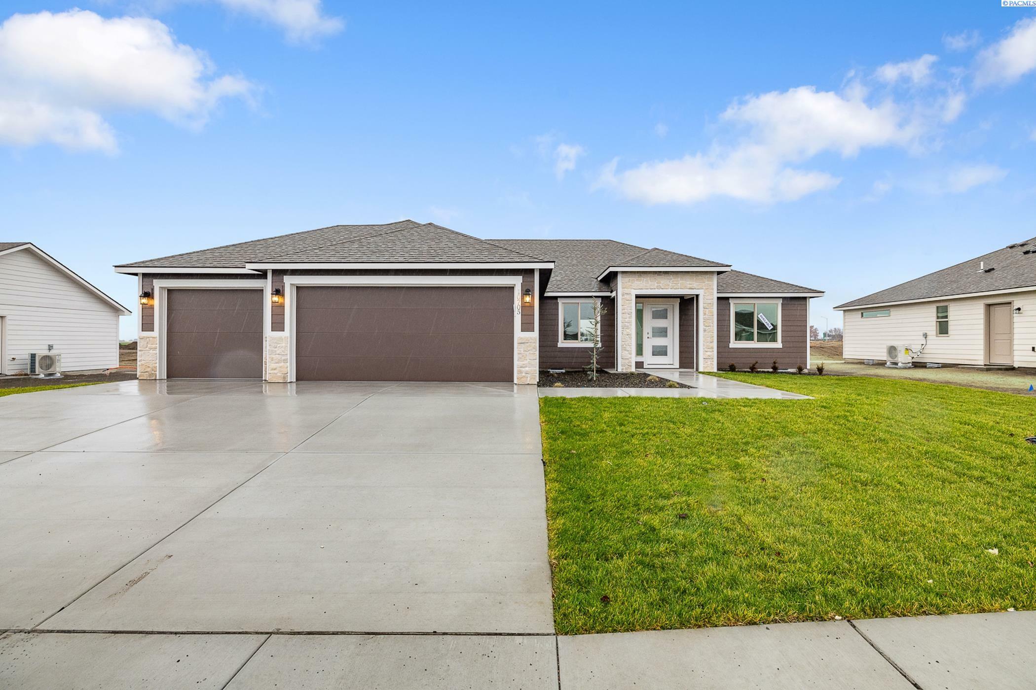 10705 Danube Dr  Pasco WA 99301 photo