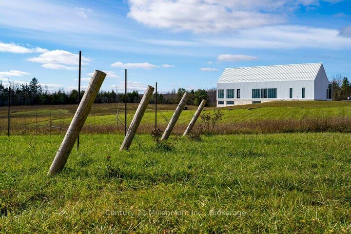Property Photo:  138406 Grey Road 112 N/A  ON N4L 1W5 