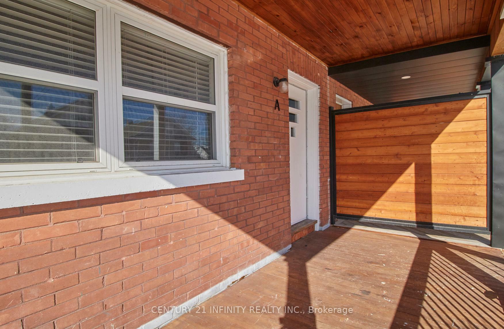 Photo de la propriété: 124 Agnes Street ON L1G 1V4