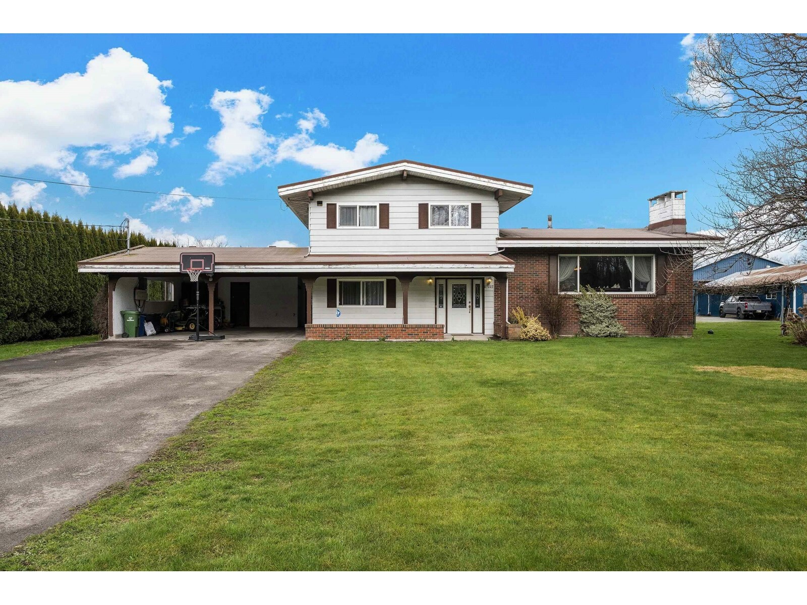 Property Photo: 41445 Yale Road BC V2R 4J3