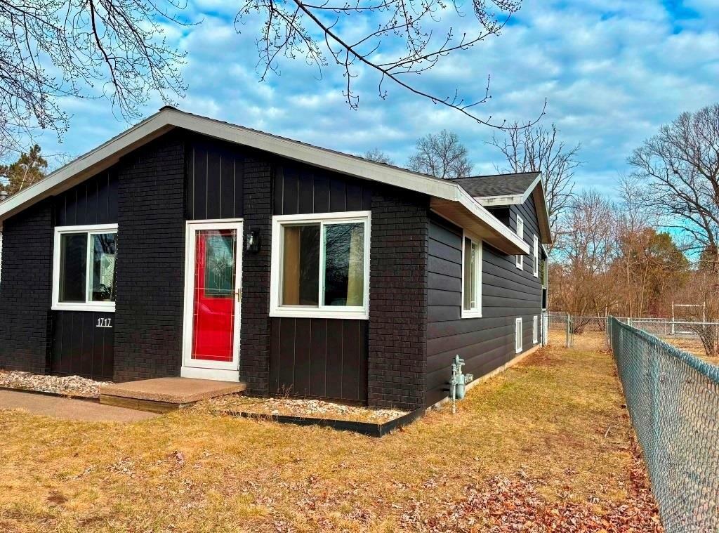 Property Photo: 1717 Spring Street WI 54476