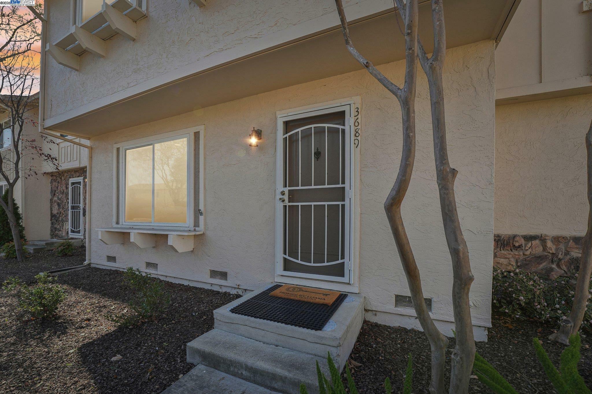 Property Photo: 3689 Woodbine Way CA 94588