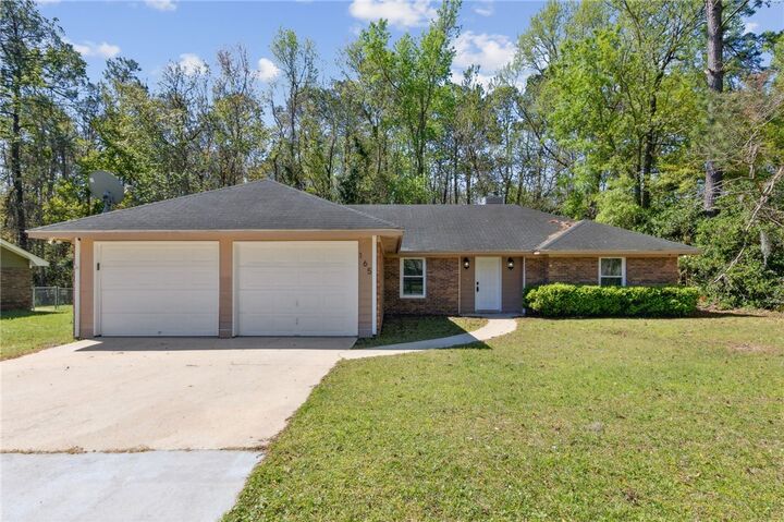 165 W Holly Avenue  Kingsland GA 31548 photo