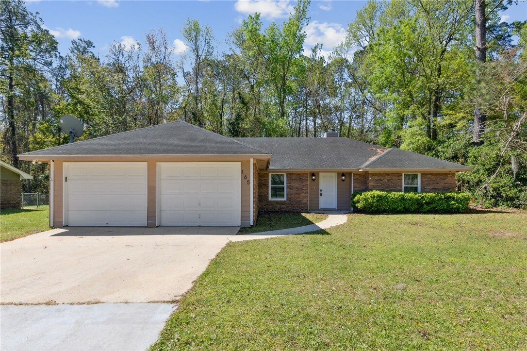 Property Photo: 165 W Holly Avenue GA 31548
