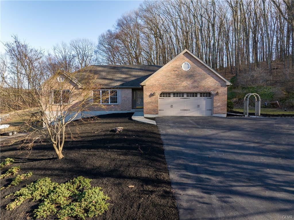 3501 Spruce Drive  Lehigh Township PA 18067 photo