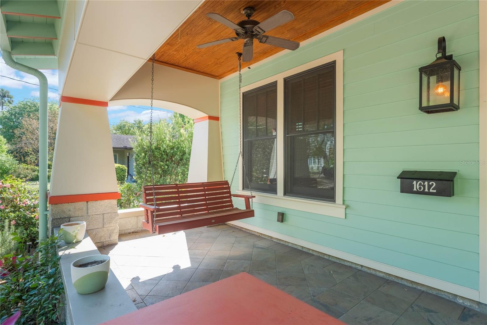 Property Photo:  1612 E Washington Street  FL 32803 