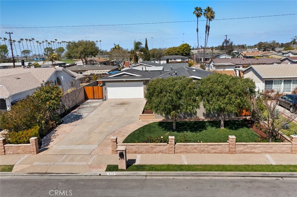 Property Photo: 914 Darrell Street CA 92627