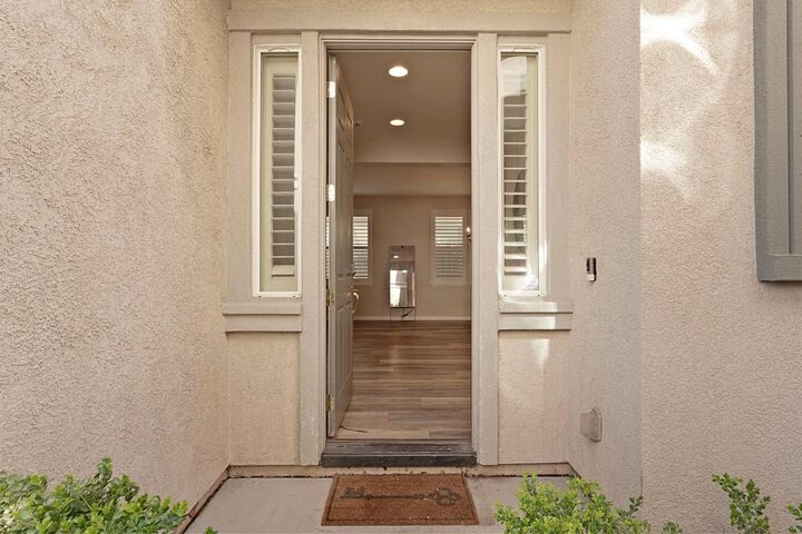 Property Photo: 5319 Vesta Circle CA 95219