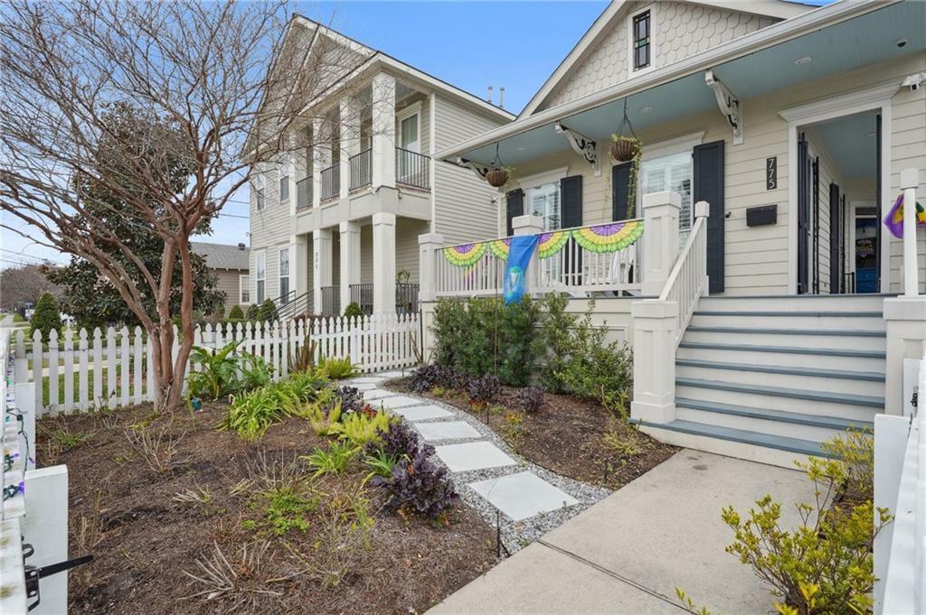 Property Photo: 775 French Street LA 70124