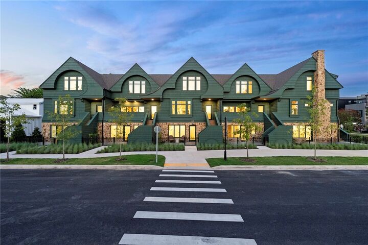 423 SE B Street  Bentonville AR 72712 photo