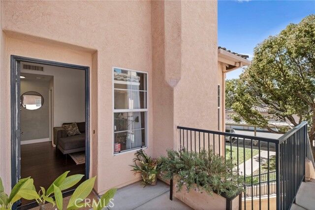 Property Photo:  18752 Caminito Cantilena 166  CA 92128 