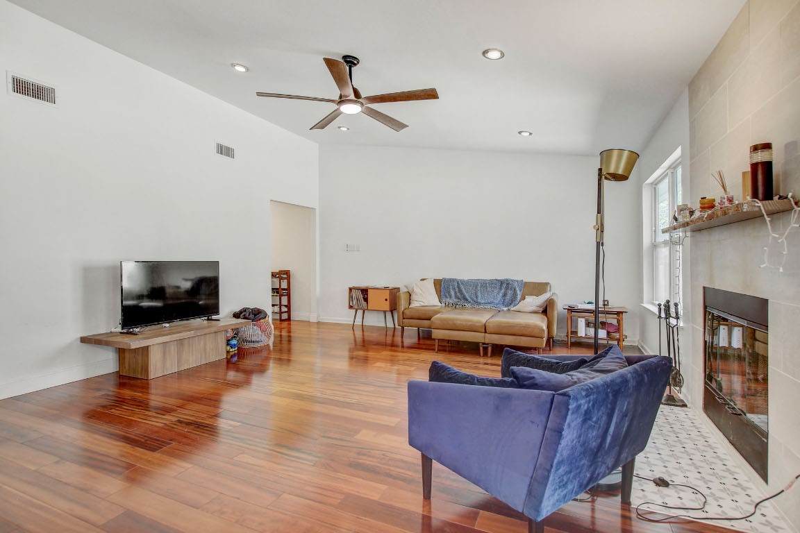 Property Photo:  3322 Clarksburg Drive  TX 78745 