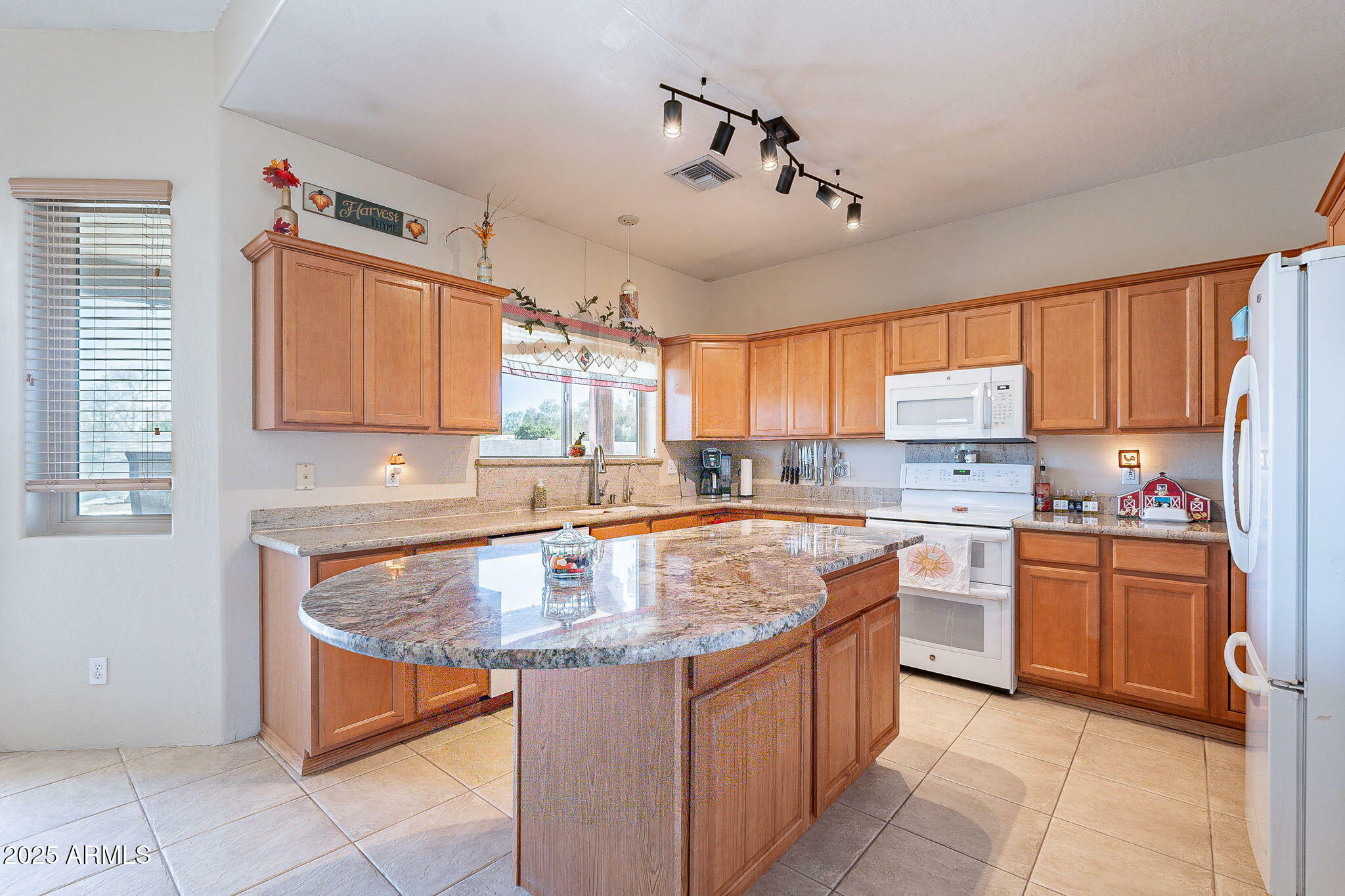 Property Photo: 7779 S 174th Street AZ 85142