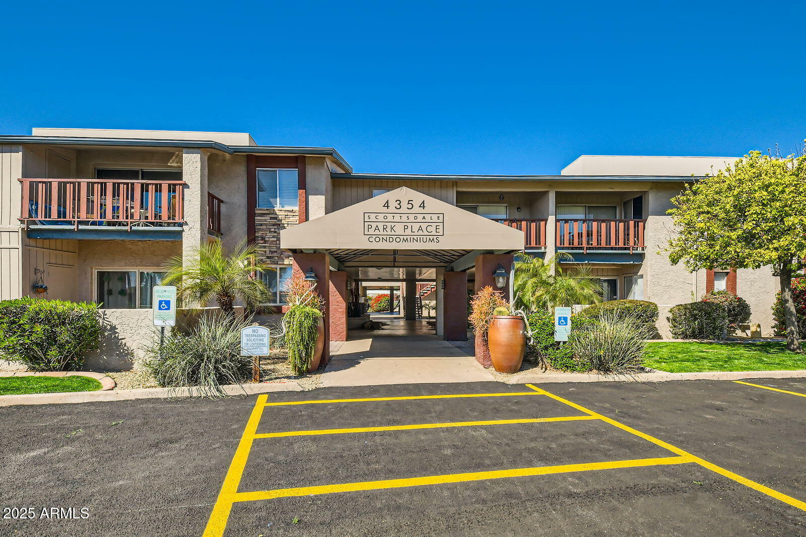 Property Photo:  4354 N 82nd Street 182  AZ 85251 