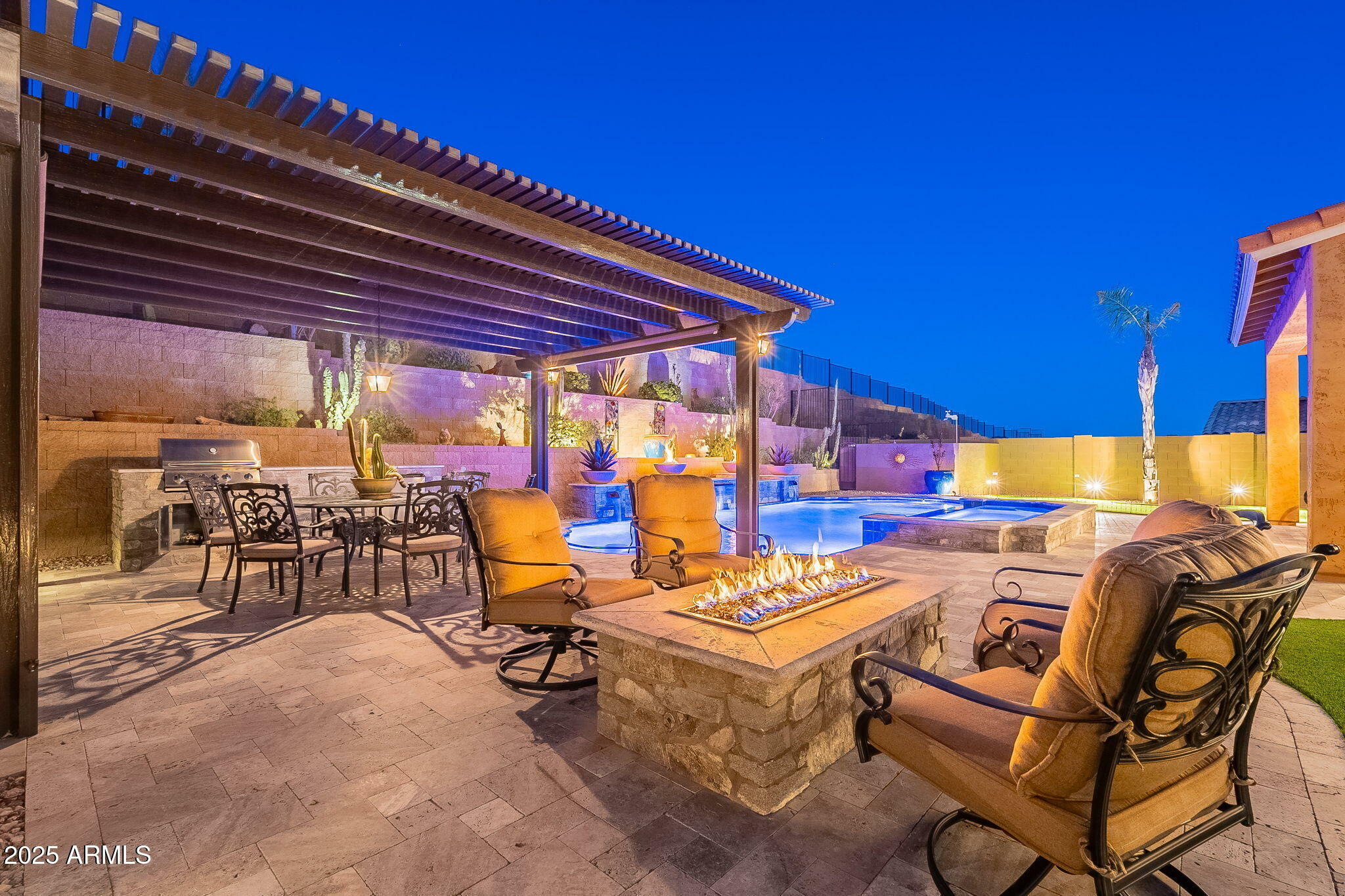 Property Photo:  10038 W Redbird Road  AZ 85383 