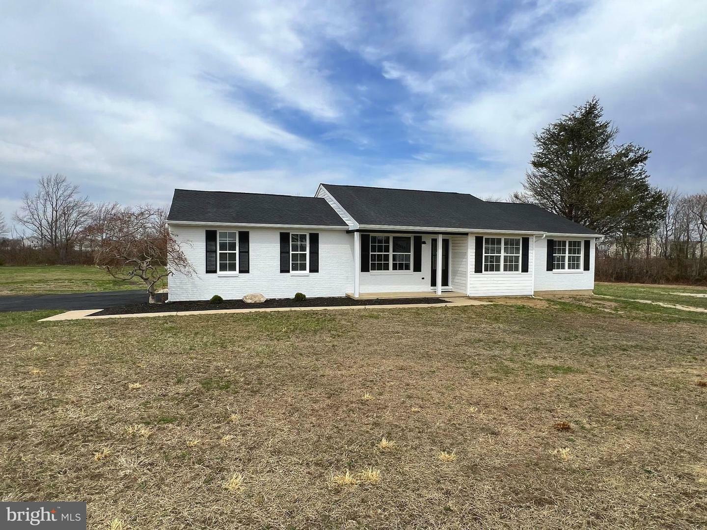 Property Photo: 923 Bowers Beach Road DE 19946