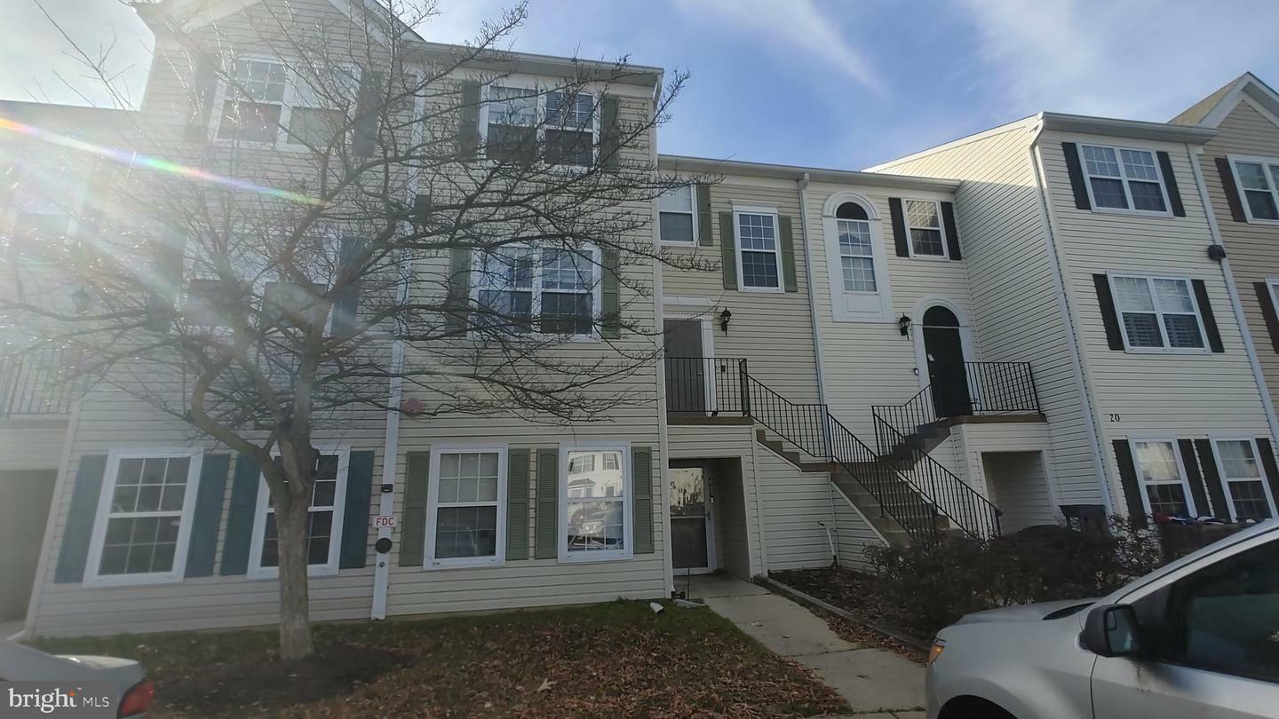 Property Photo: 20 Amberstone Court B MD 21403