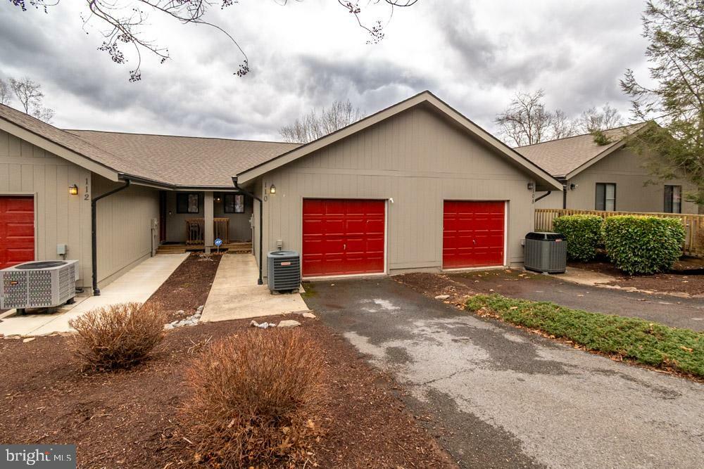 Property Photo: 110 Fishhook Lane WV 25427