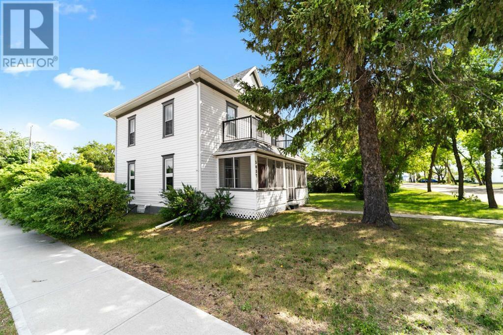 Photo de la propriété: 5037 48 Street AB T0B 1A0