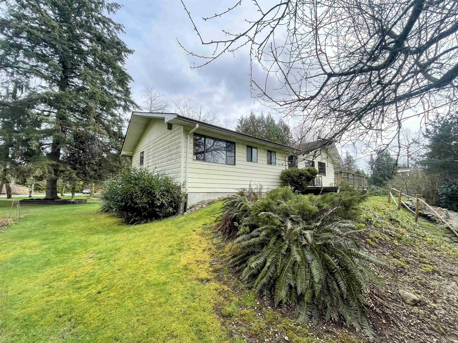 Property Photo: 9335 178 BC V4N 3W4