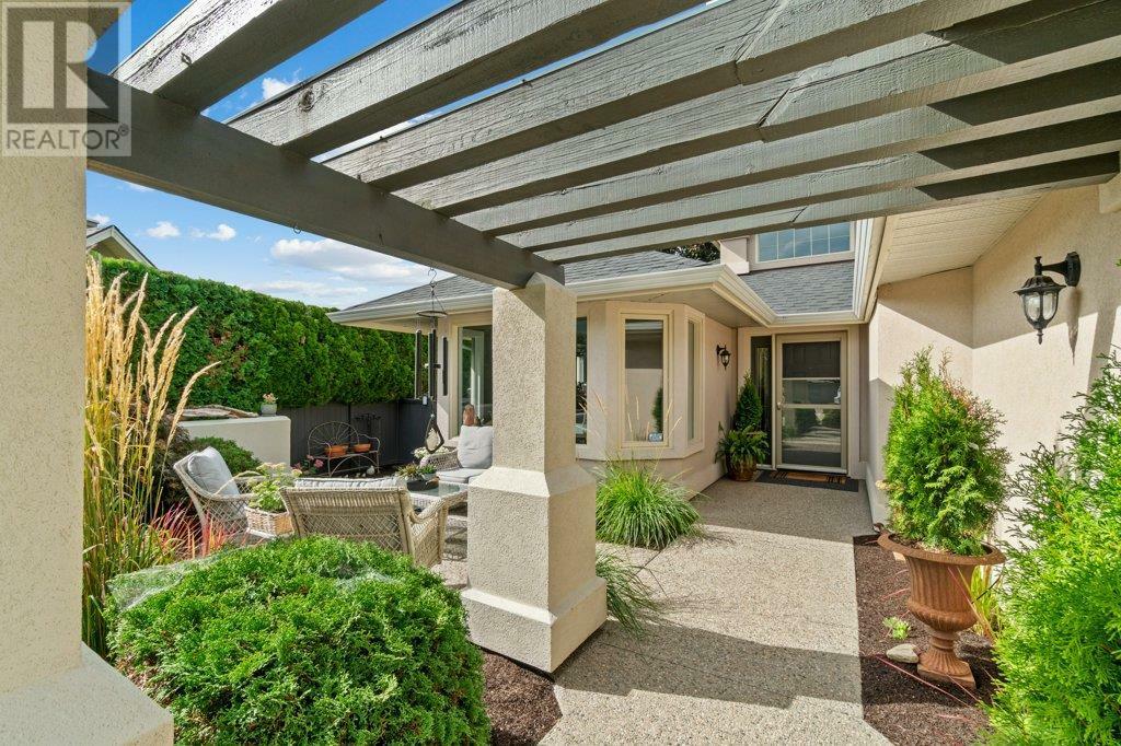Photo de la propriété: 4222 Gallaghers Crescent BC V1W 3Z9