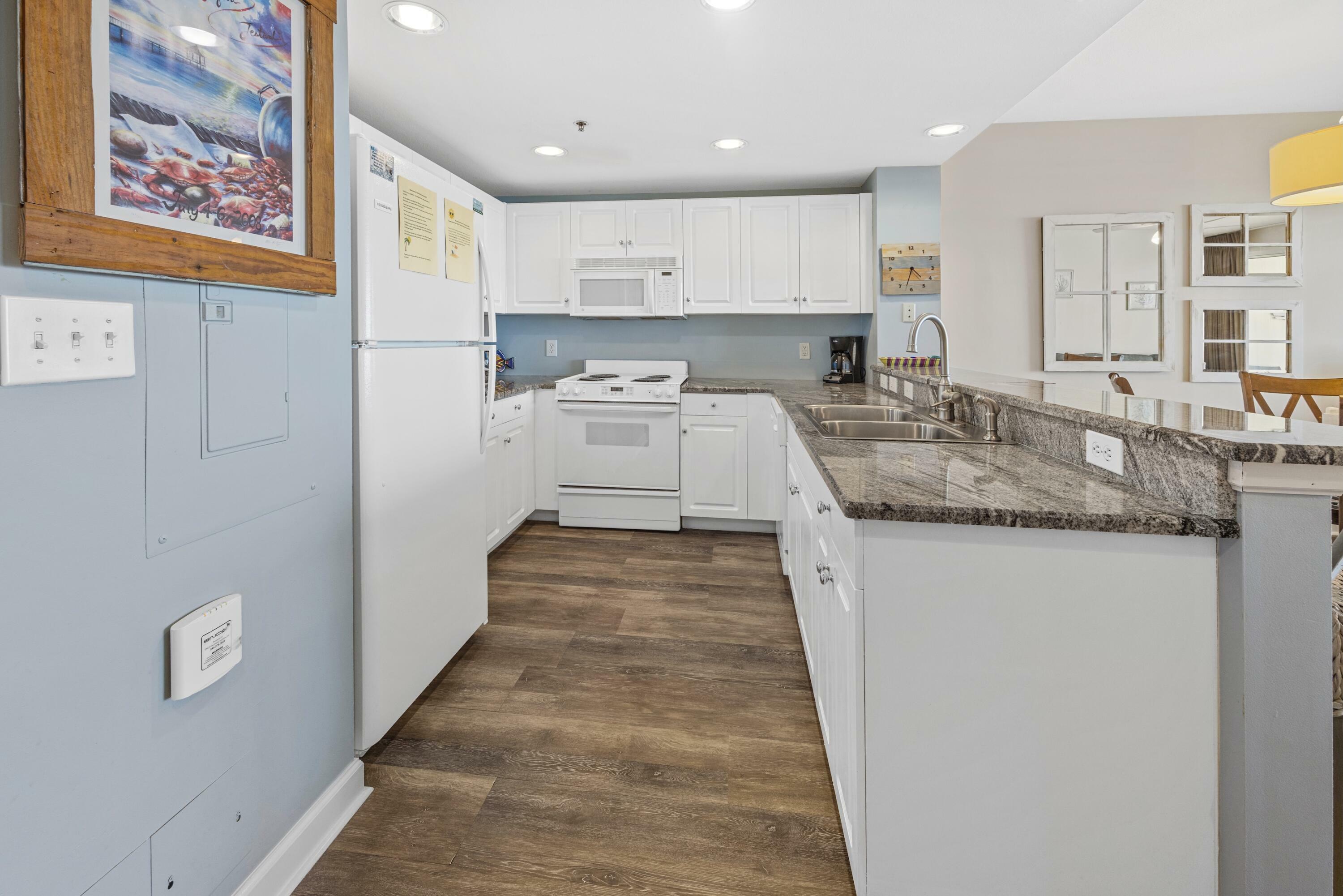 Property Photo: 1751 E Scenic Highway 98 Unit 506 FL 32541
