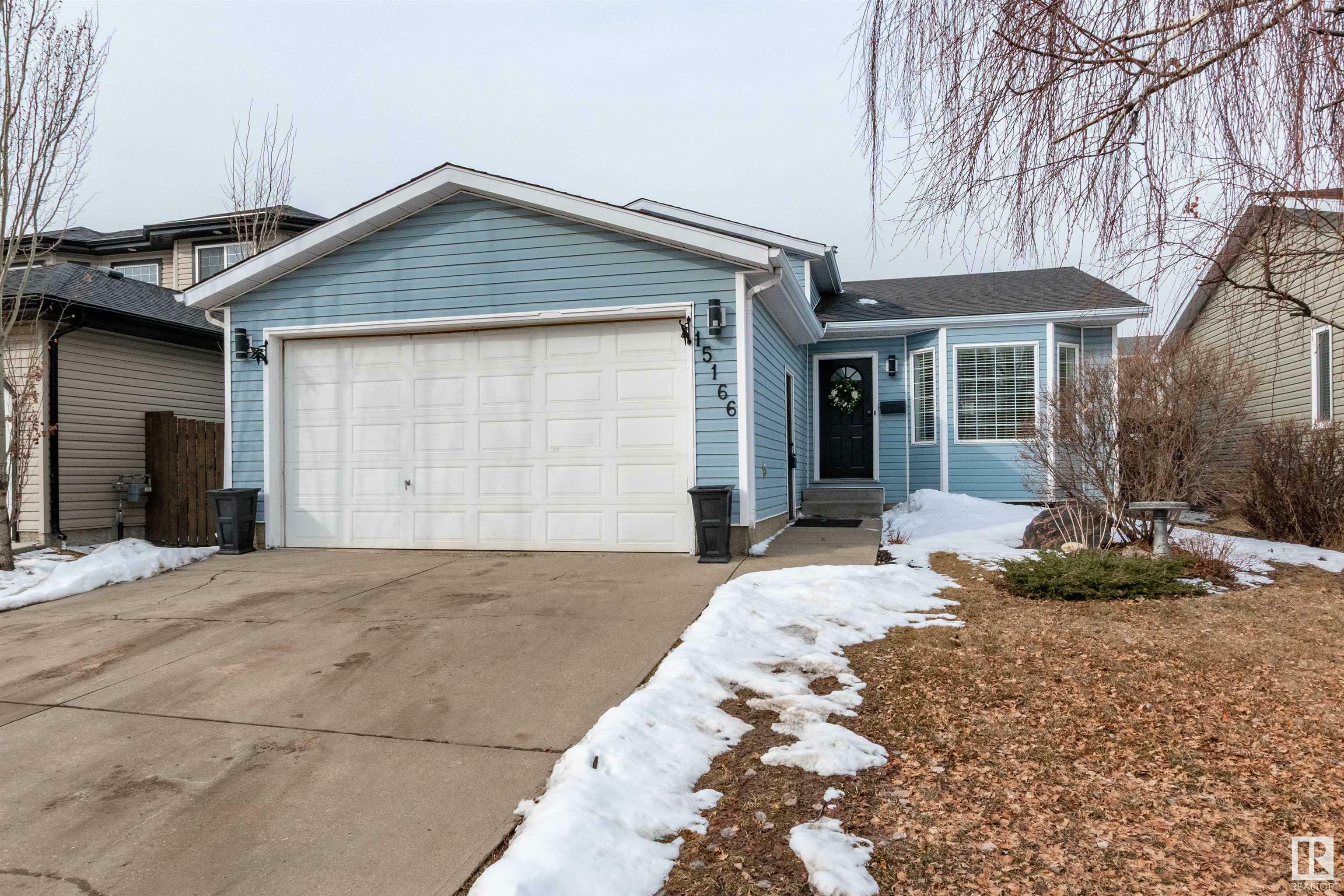 15166 19 Street NW  Edmonton AB T5Y 2R7 photo
