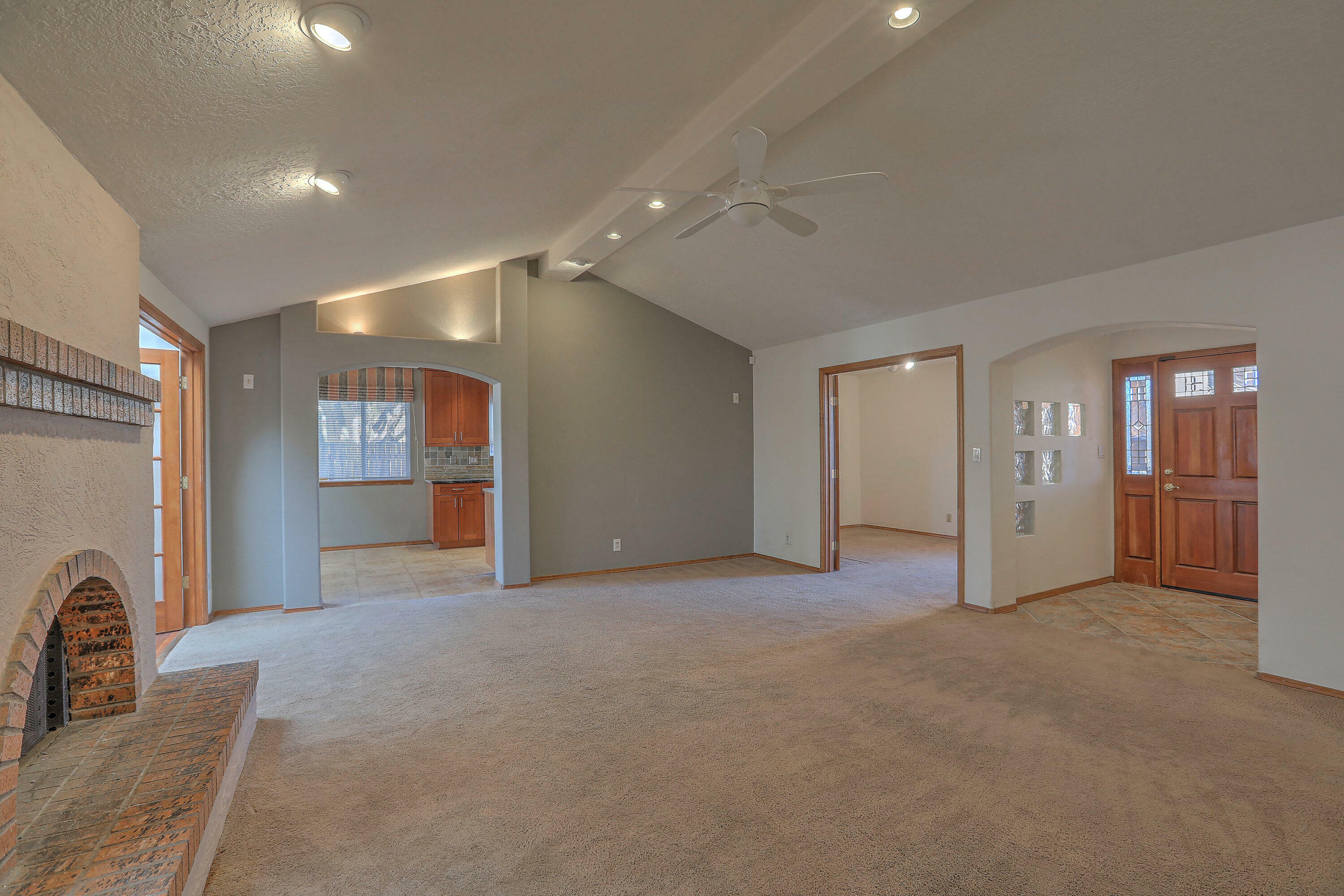 Property Photo: 8619 Brandywine Road NE NM 87111