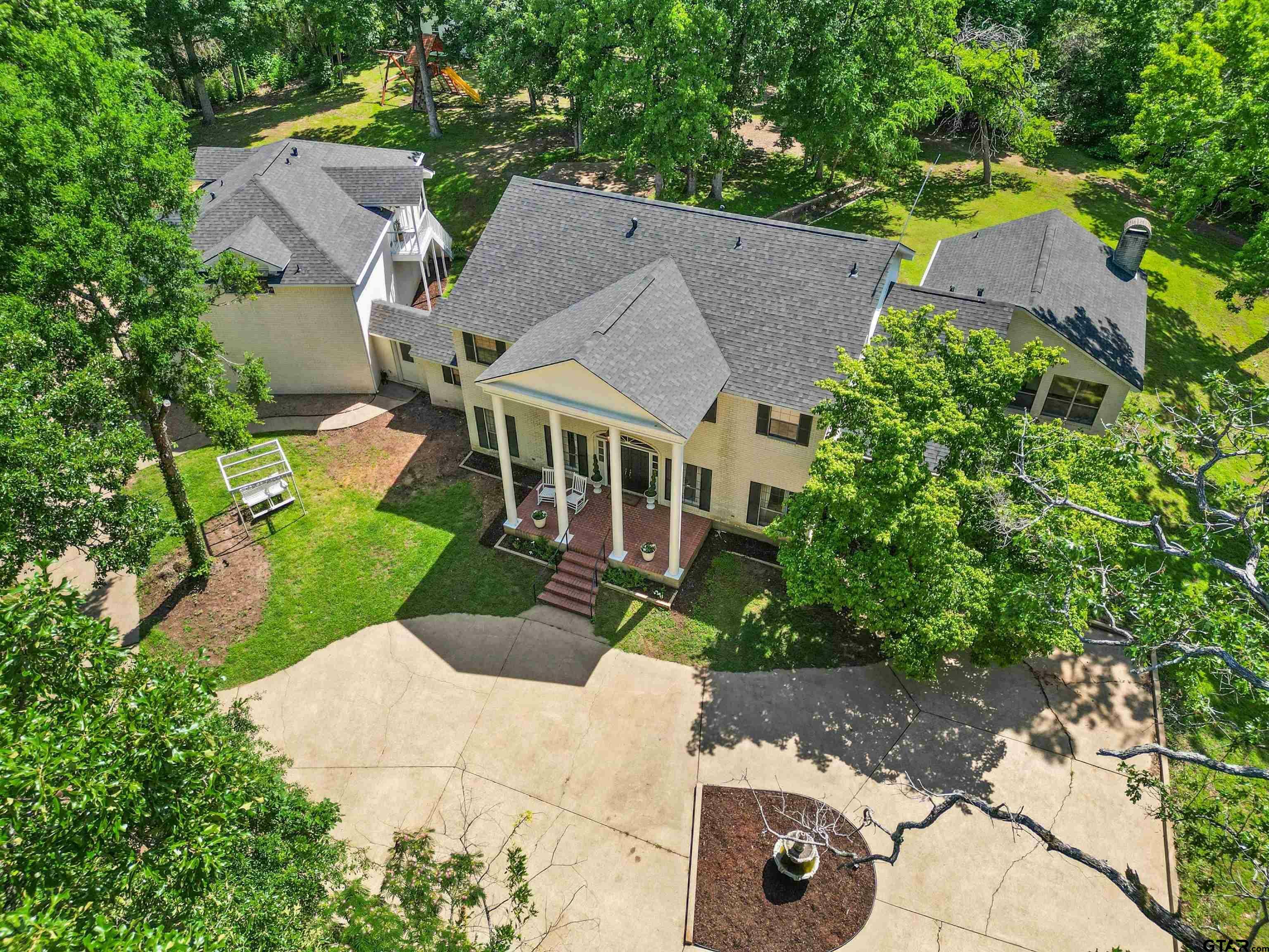 Property Photo:  3000 Houston St  TX 75662 