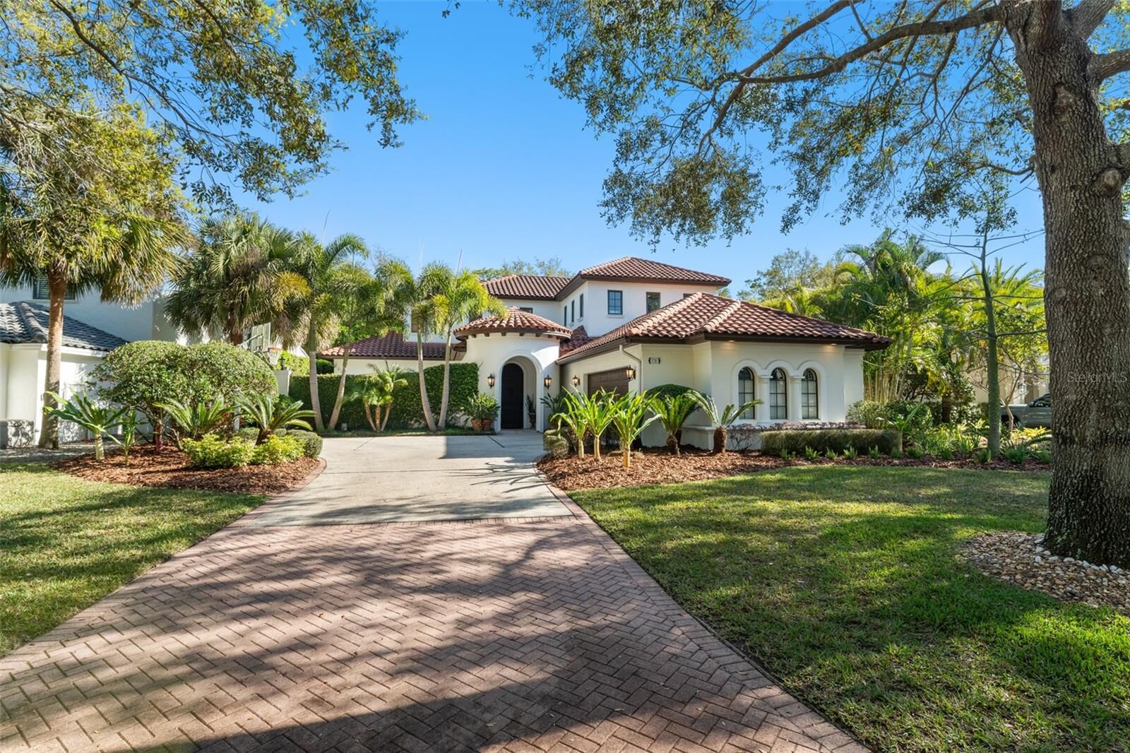 Property Photo: 9783 Covent Garden Drive FL 32827