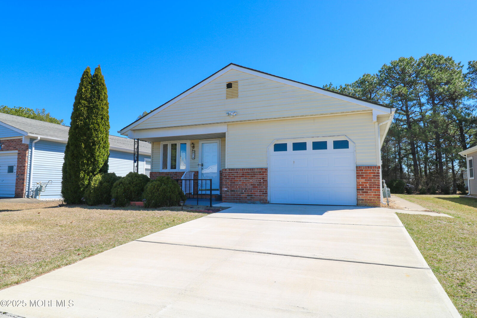 Property Photo:  54 Pulaski Boulevard  NJ 08757 