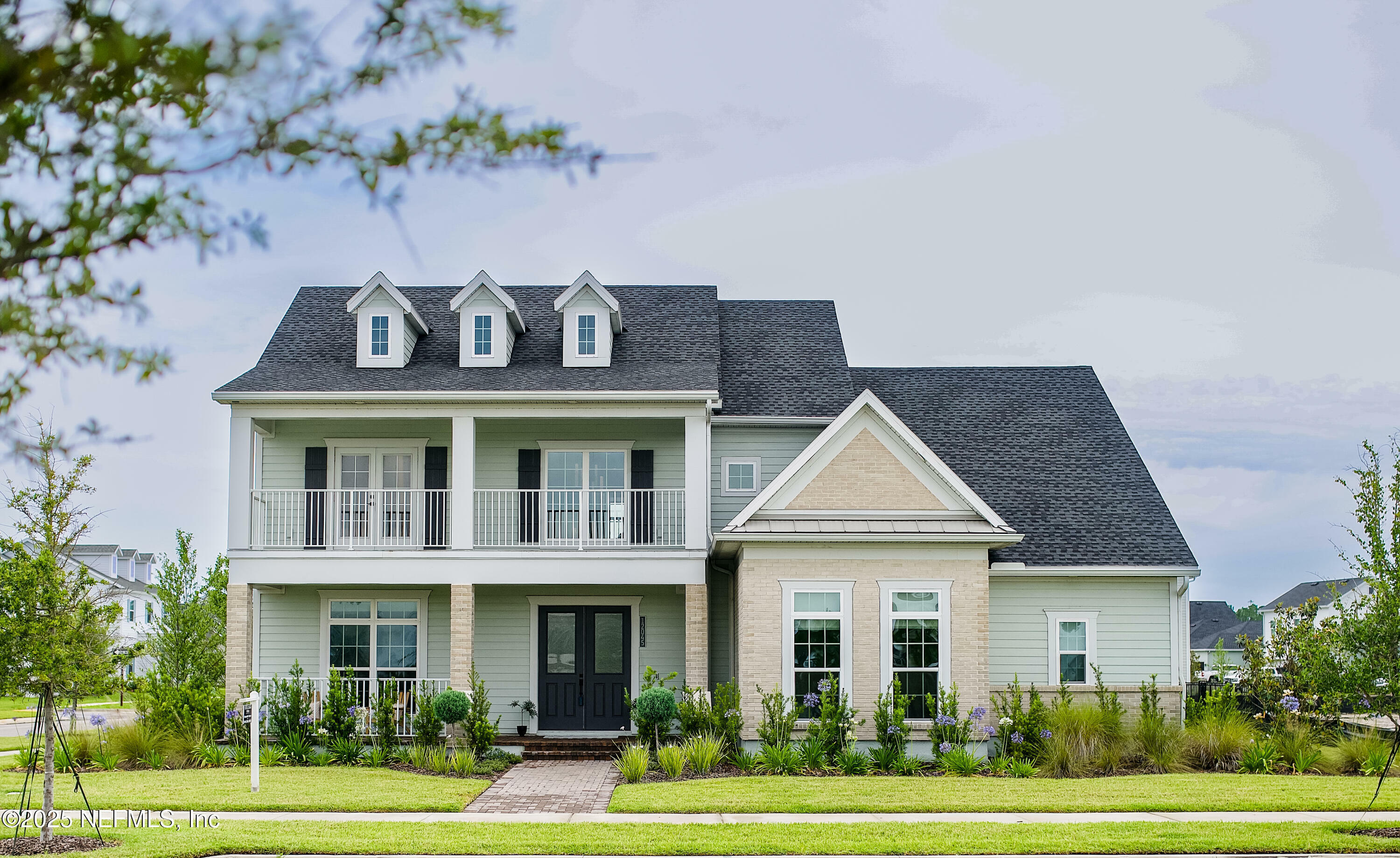 Property Photo: 12045 Tribute Circle FL 32224