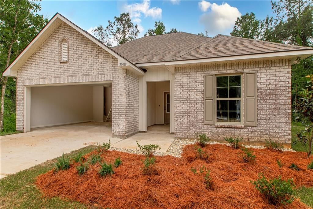 Property Photo: 20018 Bankston Road LA 70446