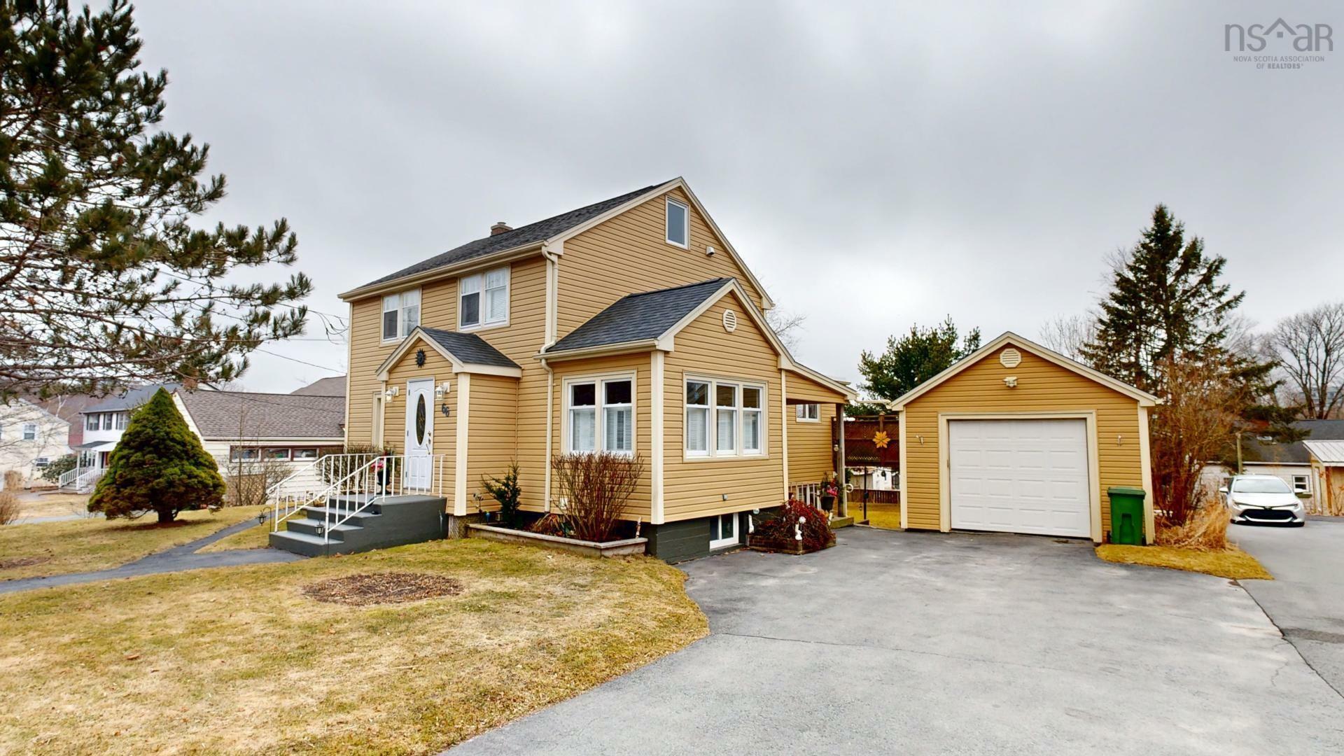 66 Pleasant Street  Dartmouth NS B2Y 3P5 photo
